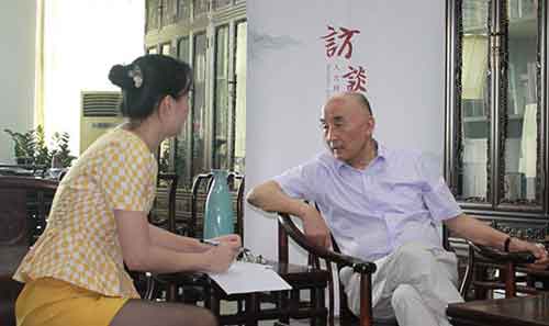 人物專訪:追求紅木家具極致之美的邵湘文 人物專訪:追求紅木家具極致之美的邵湘文