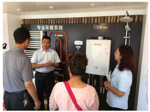 體驗(yàn)高端燃?xì)饩撸謨?nèi)品質(zhì)中國行走進(jìn)克拉瑪依