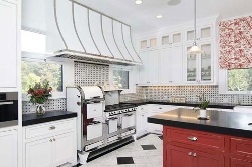 家里的油煙機總是油膩得不像話?小編教你祛除油污絕招