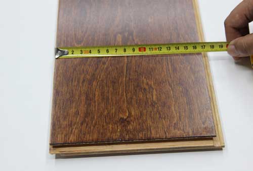 產(chǎn)品測評:揚子負離子無醛實木復合地板樺木·波光映楓 產(chǎn)品測評:揚子負離子無醛實木復合地板樺木·波光映楓