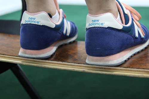 產(chǎn)品測評:揚子負離子無醛實木復合地板樺木·波光映楓 產(chǎn)品測評:揚子負離子無醛實木復合地板樺木·波光映楓