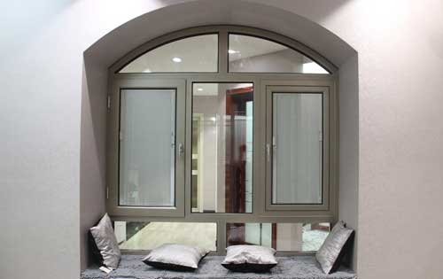 買方市場已形成 門窗企業服務更要拼“質量”