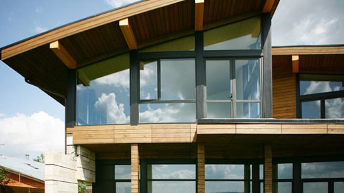 進行室內(nèi)設(shè)計時選擇什么樣門窗適合?