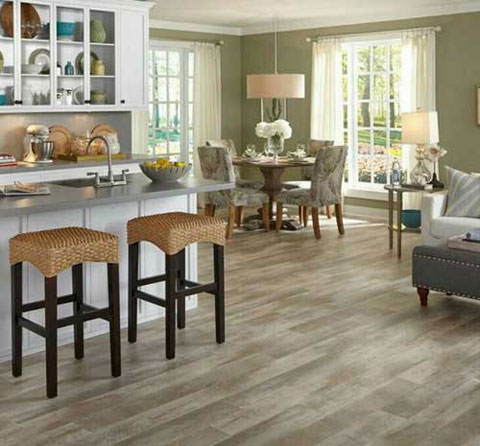 廚房地面只能用瓷磚?其實木地板一樣可以上陣!