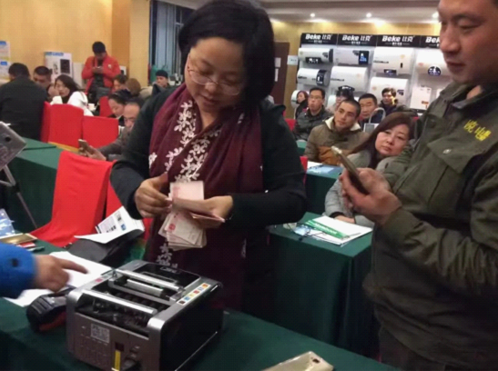 消費者如何選購一款隨心所浴的電熱水器?