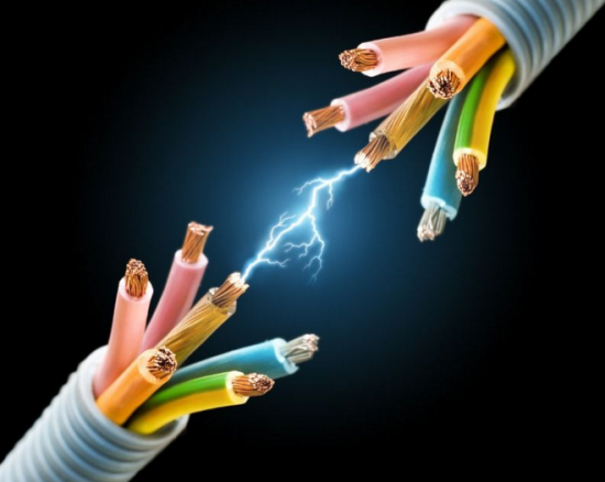 冬季用電還需注意安全 別忽略隱藏在小家電中的危機(jī) 冬季用電還需注意安全 別忽略隱藏在小家電中的危機(jī)