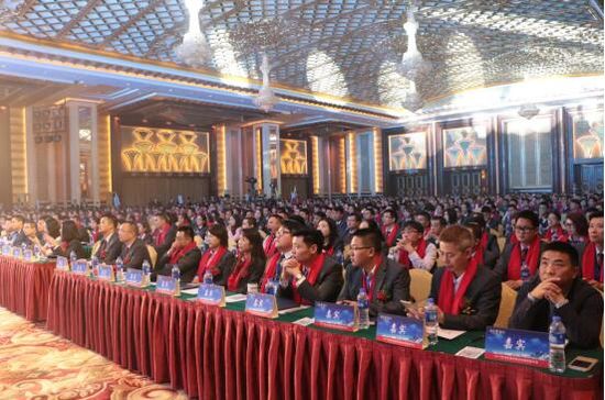 聚勢(shì)謀局，劍指巔峰詩(shī)尼曼2017年全球經(jīng)銷(xiāo)商大會(huì)開(kāi)