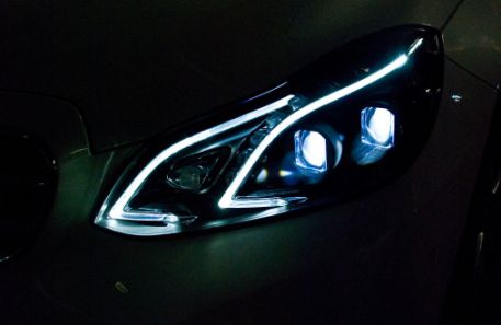 2017CES展會歐司朗揭開最新高科技汽車應用面紗 2017CES展會歐司朗揭開最新高科技汽車應用面紗