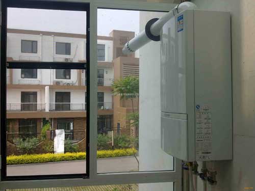 在燃氣灶側(cè)面裝燃氣壁掛爐有危險嗎?小編告訴你!