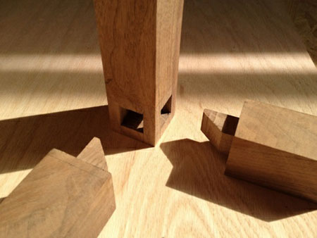 淺談紅木家具的制造采用榫卯結構的優點 淺談紅木家具的制造采用榫卯結構的優點