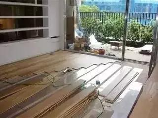 木地板可以直接鋪設在瓷磚上嗎？有什么好處？