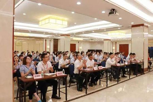 陶企“期中考”放榜 匯亞磁磚成家長眼中“別人家的孩子” 陶企“期中考”放榜 匯亞磁磚成家長眼中“別人家的孩子”