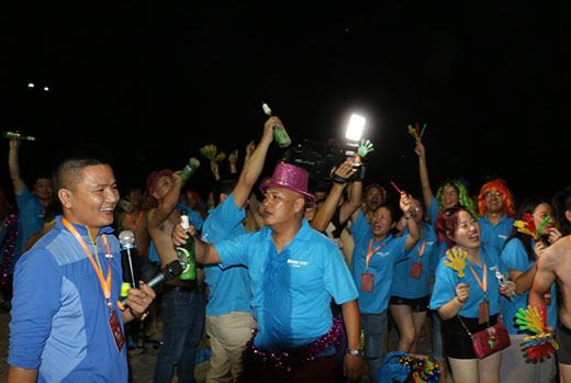 崛起 — 在創新中聚“勢”而行,完美收官 崛起 — 在創新中聚“勢”而行,完美收官