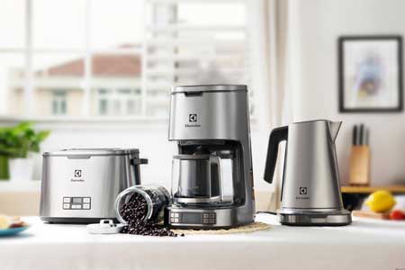 喜新厭舊已成通病 小家電企業應培養理性消費者 喜新厭舊已成通病 小家電企業應培養理性消費者