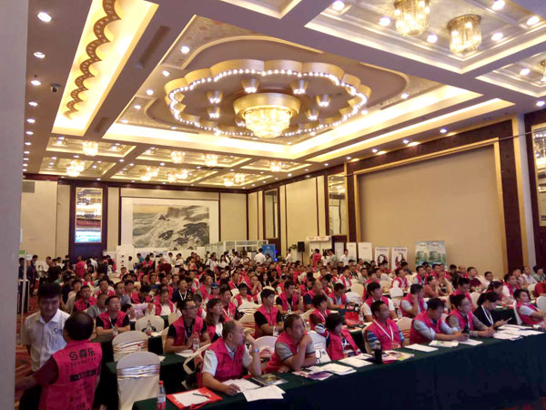 藍天呼喚空氣能 阿爾普爾閃耀暖通巡展濟南站