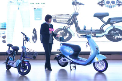 主打時(shí)尚的先鋒 愛(ài)瑪公布2018電動(dòng)車三大流行色