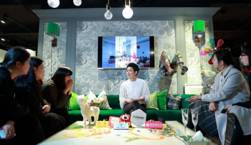 發(fā)藍家居新品發(fā)布會在法蘭絨家居+咖啡舉行