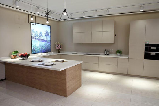 全鋁家居一系列不同產品“無醛”演繹！