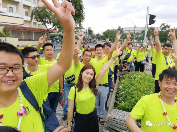 相親相愛一家人，雪寶板材品牌全國優秀經銷商團隊泰國游