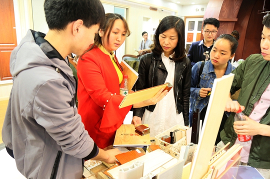 品牌大事|南海保時吉銷售精英蒞臨耀東華公司參觀交流 品牌大事|南海保時吉銷售精英蒞臨耀東華公司參觀交流