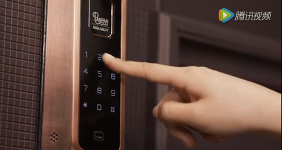 品牌大事|2018年盼盼門(mén)業(yè)央視廣告都有哪些看點(diǎn)呢? 品牌大事|2018年盼盼門(mén)業(yè)央視廣告都有哪些看點(diǎn)呢?