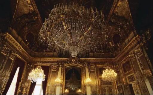 諾克照明 ： 燈里看世界，一步一巴黎