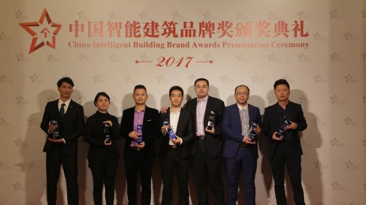 品牌榮譽|LivingLab獲2017智能家居解決方案應用推薦品牌獎