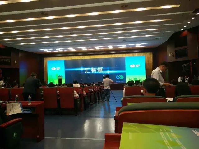 品牌大事| LivingLab智能家居受邀參加2017盛京匯年會高峰論壇