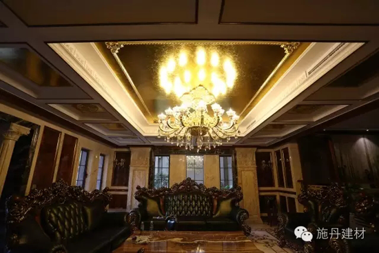 品牌人物|施丹吊頂張孟華：以心服務(wù) 以人為本