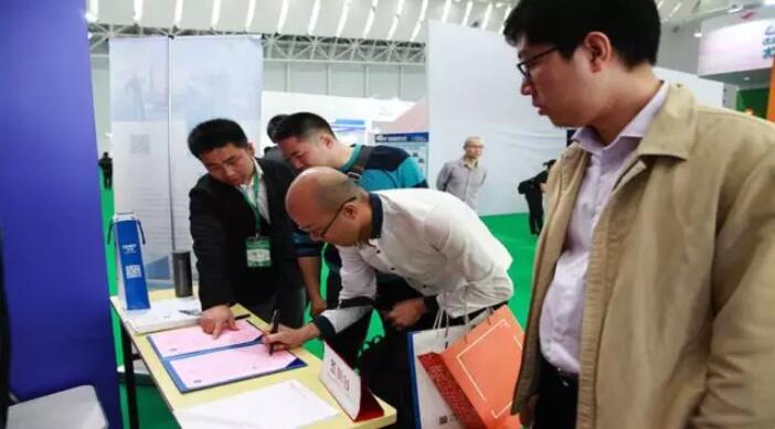 品牌大事|最美正泰藍(lán),驚艷佛山展 品牌大事|最美正泰藍(lán),驚艷佛山展