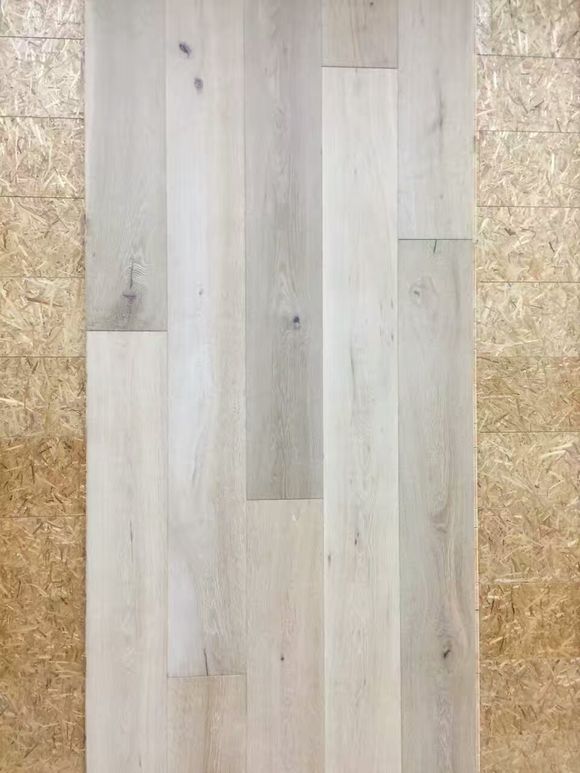 品牌產品|歐曼地板到底是虛胖，還是雄壯？