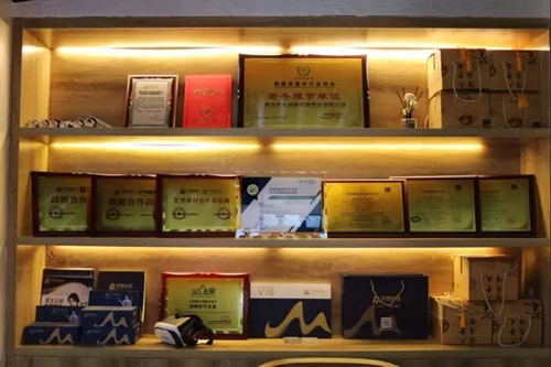 品牌人物|中美尚品諶總：爭做環保藝術涂料專業領域領先者