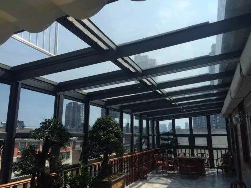 冬天待在陽光房太幸福了，了解下帕萊德高端陽光房定制