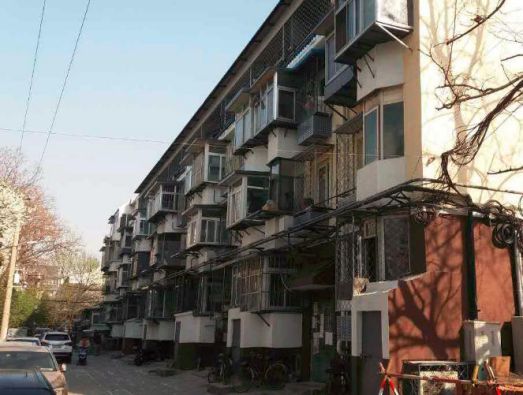 80年代老房選熱水器很難？看一下這對90后夫妻的經歷