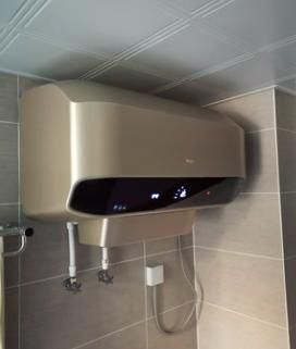 80年代老房選熱水器很難？看一下這對90后夫妻的經歷