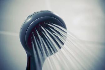 80年代老房選熱水器很難？看一下這對90后夫妻的經歷