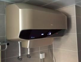 80年代老房選熱水器很難？看一下這對90后夫妻的經歷