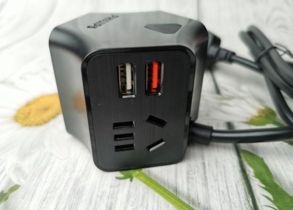 有了飛利浦摩天輪系列插座，充電器什么的都是浮云！