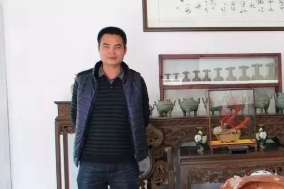 數(shù)碼彩涂料經(jīng)銷商鄭志輝：制定分銷游戲規(guī)則，保障市場運作順暢