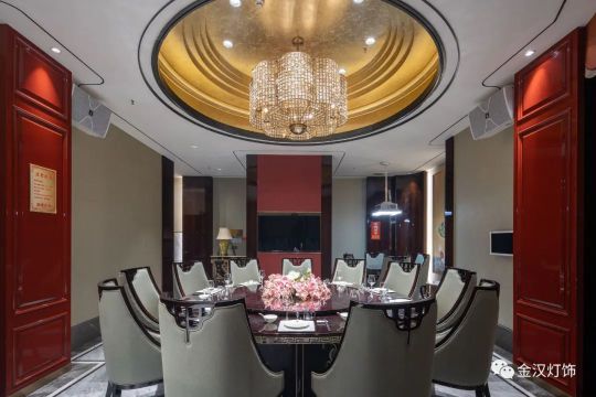 品牌案例|金漢燈飾助力十堰四季來福飯店造就好設(shè)計(jì)典范 品牌案例|金漢燈飾助力十堰四季來福飯店造就好設(shè)計(jì)典范
