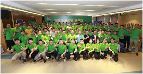 遠洋環(huán)保塑膠跑道招商會首戰(zhàn)告捷，引行業(yè)轟動