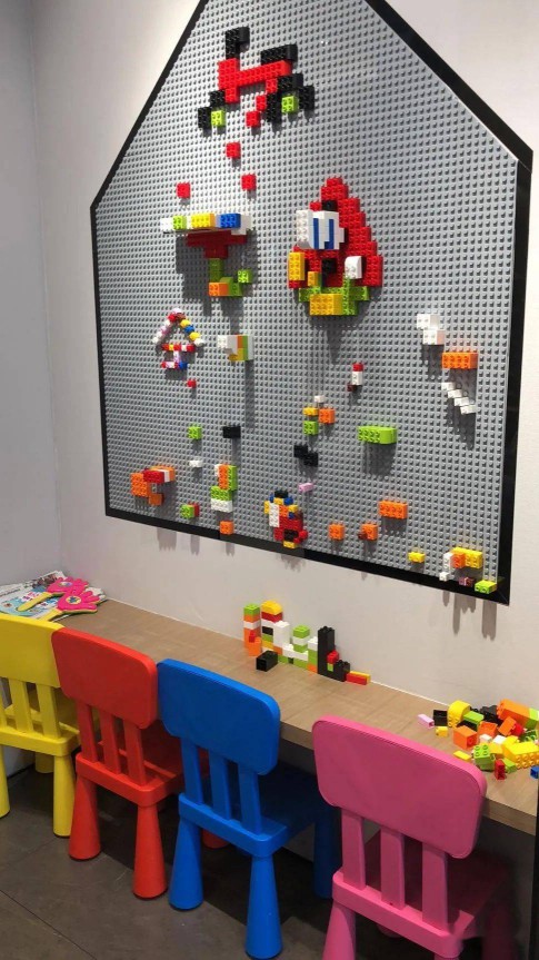 快看！極具金牌風范與品牌屬性的終端店面新形象