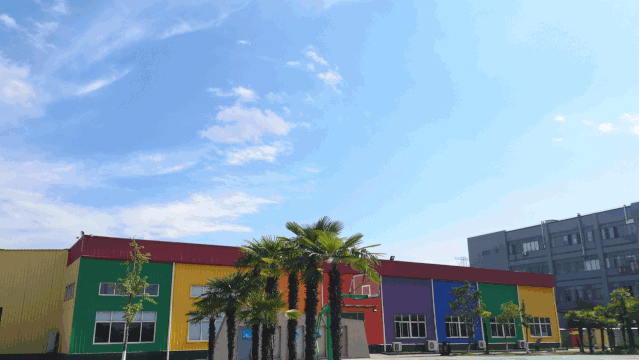 鱷魚漆:線上線下聯(lián)動,產(chǎn)業(yè)版圖擴(kuò)張 鱷魚漆:線上線下聯(lián)動,產(chǎn)業(yè)版圖擴(kuò)張