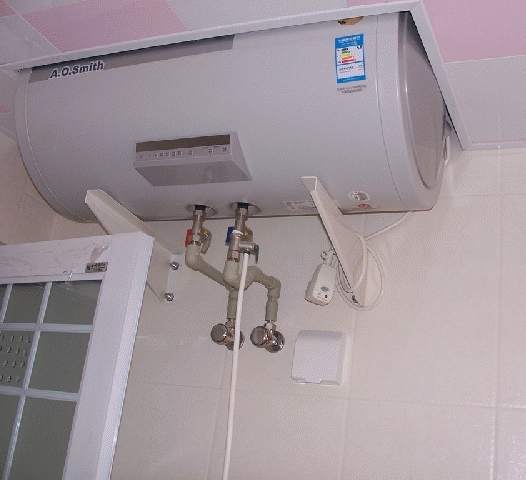 請教下，夏天怎么正確使用電熱水器？