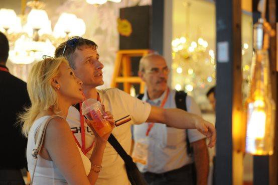 優質燈飾貨源中國造 古鎮燈博會10月開幕