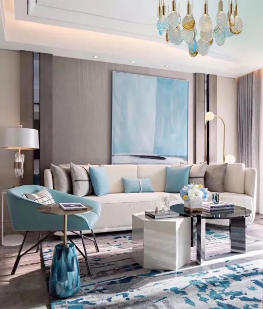 客廳主燈應該如何挑選， 是吸頂燈，吊燈，還是？