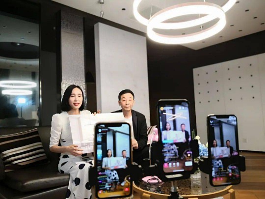 走近新特麗董事長(zhǎng)孫躍,關(guān)于線上線下的新思考 走近新特麗董事長(zhǎng)孫躍,關(guān)于線上線下的新思考