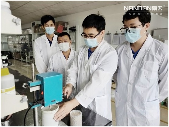 外墻瓷磚脫落藏風(fēng)險(xiǎn) 南天涂料勇當(dāng)“建筑安全衛(wèi)士” 外墻瓷磚脫落藏風(fēng)險(xiǎn) 南天涂料勇當(dāng)“建筑安全衛(wèi)士”