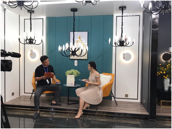 千佳元燈飾新品云直播火熱繼續(xù) 遼吉專場(chǎng)贏創(chuàng)新篇 千佳元燈飾新品云直播火熱繼續(xù) 遼吉專場(chǎng)贏創(chuàng)新篇