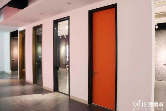 雅麗斯五金展廳升級 | 極簡之翼，正在展翅翱翔！